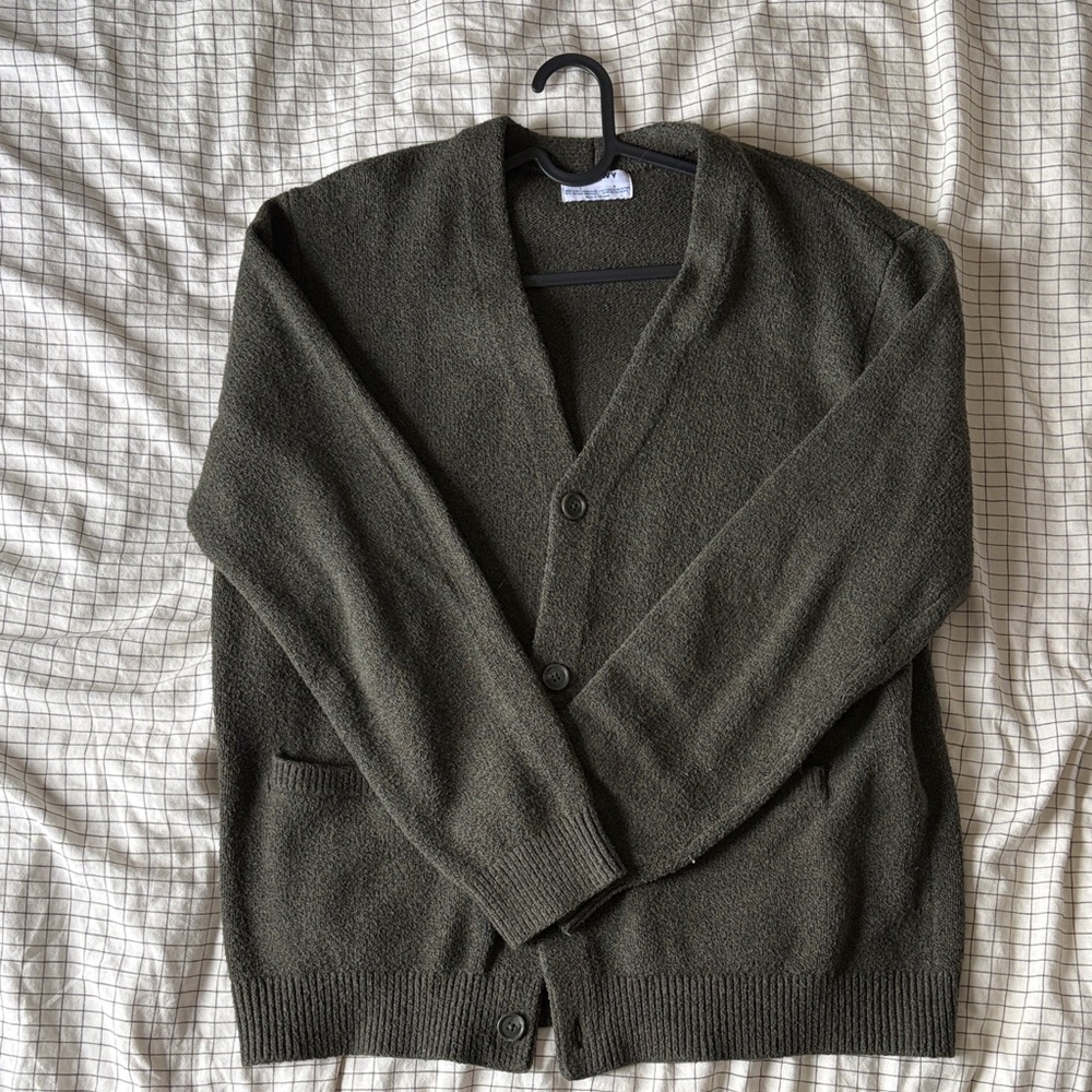 Old Navy Men's Dark Olive V-Neck Button Cardigan
